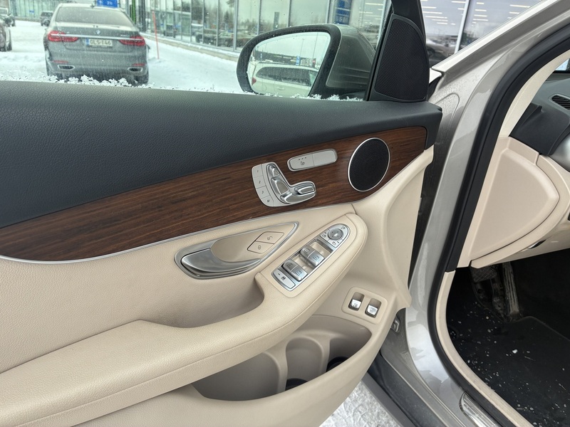 Mercedes-Benz GLC vaihtoauto