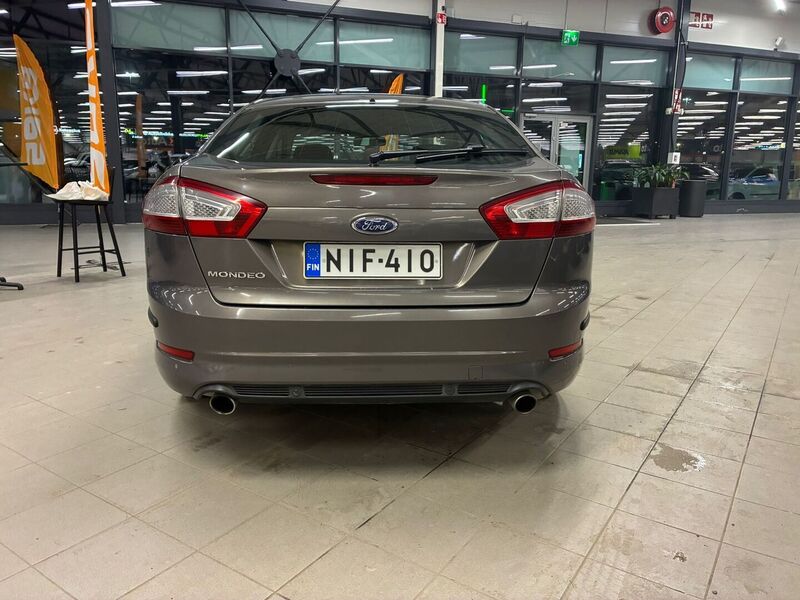 Ford Mondeo vaihtoauto