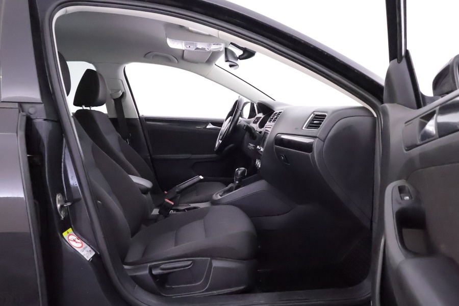 Volkswagen Jetta vaihtoauto