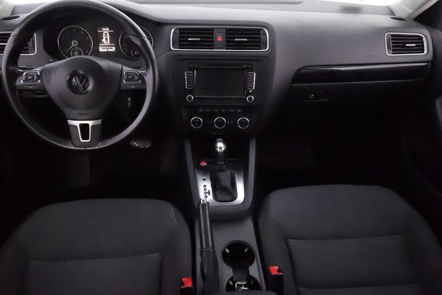 Volkswagen Jetta vaihtoauto