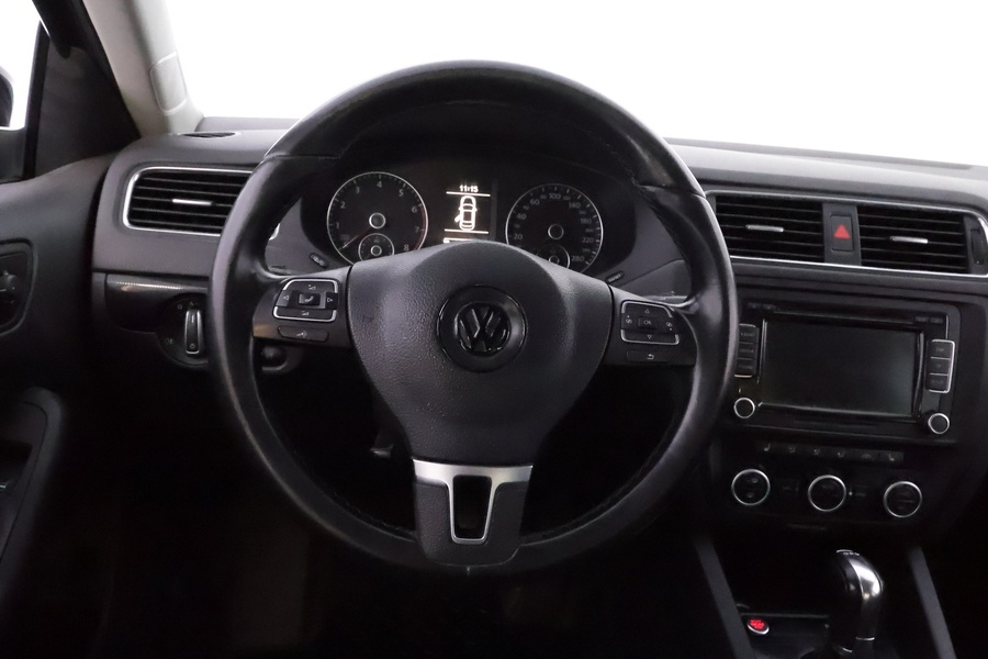 Volkswagen Jetta vaihtoauto