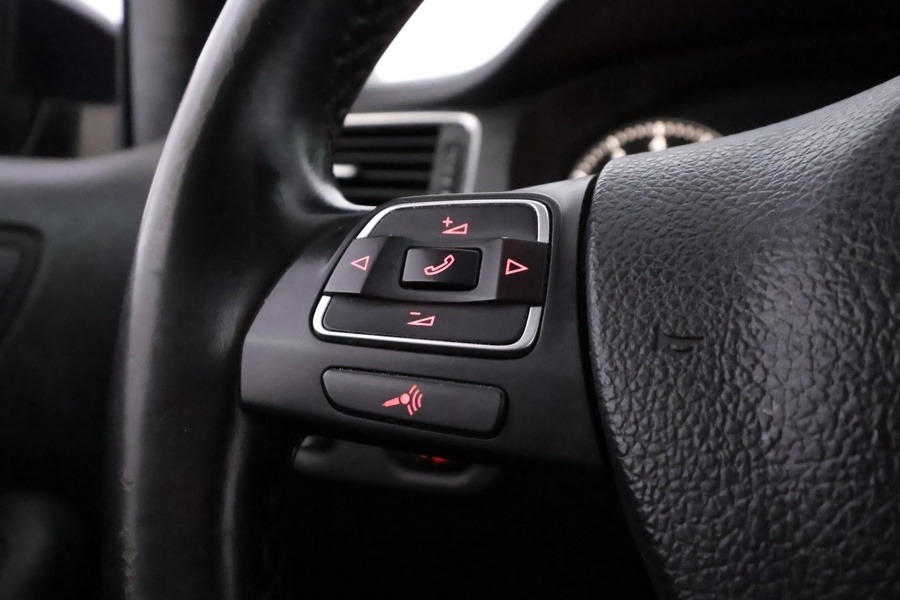 Volkswagen Jetta vaihtoauto