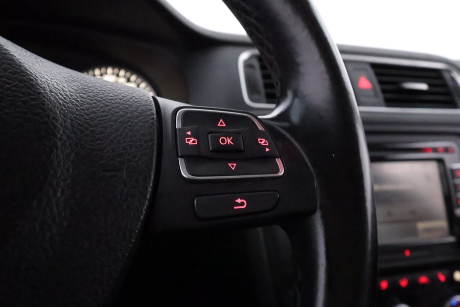 Volkswagen Jetta vaihtoauto