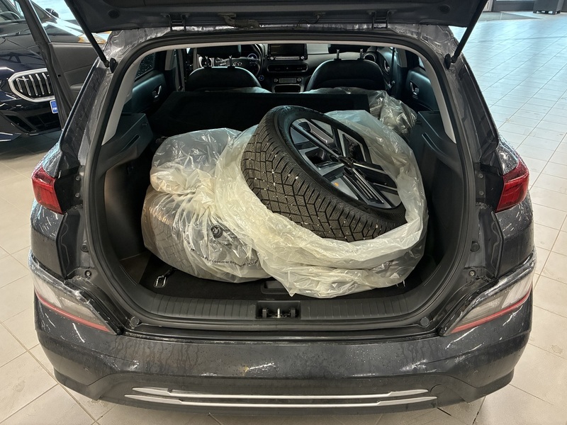 Hyundai Kona vaihtoauto
