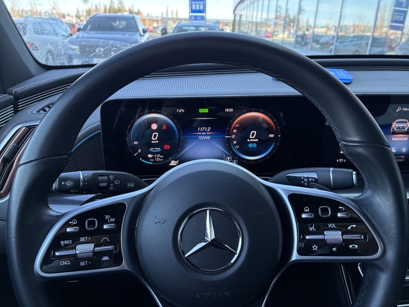 Mercedes-Benz EQC vaihtoauto