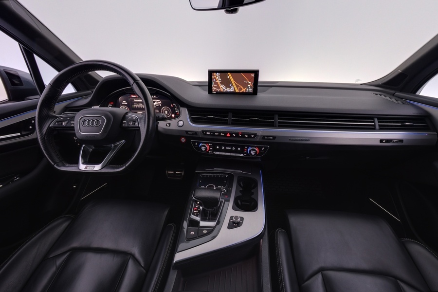 Audi Q7 vaihtoauto