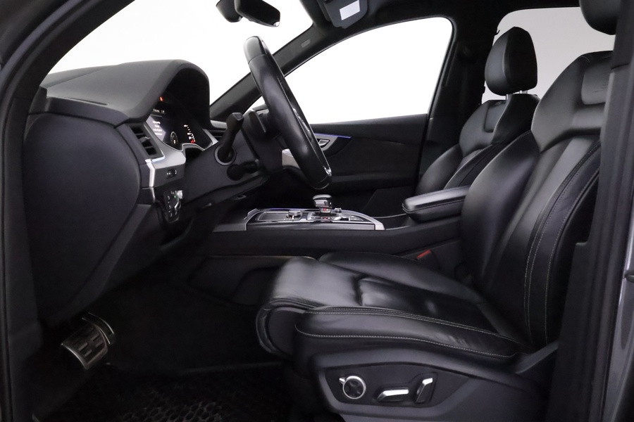 Audi Q7 vaihtoauto