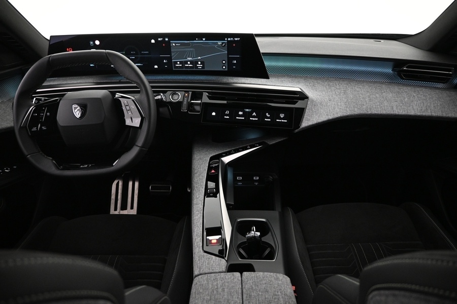 Peugeot E-3008 vaihtoauto