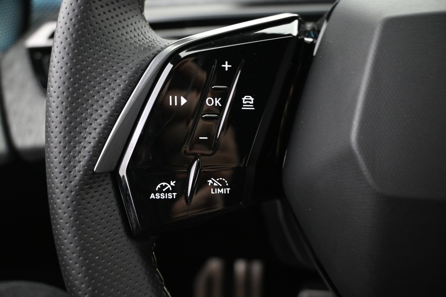 Peugeot E-3008 vaihtoauto