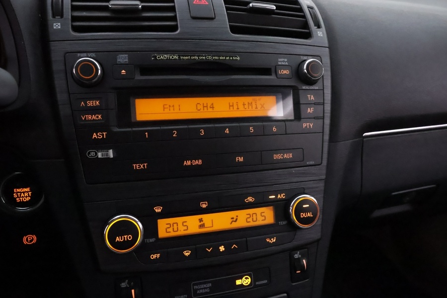 Toyota Avensis vaihtoauto