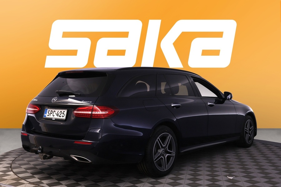 Mercedes-Benz E vaihtoauto