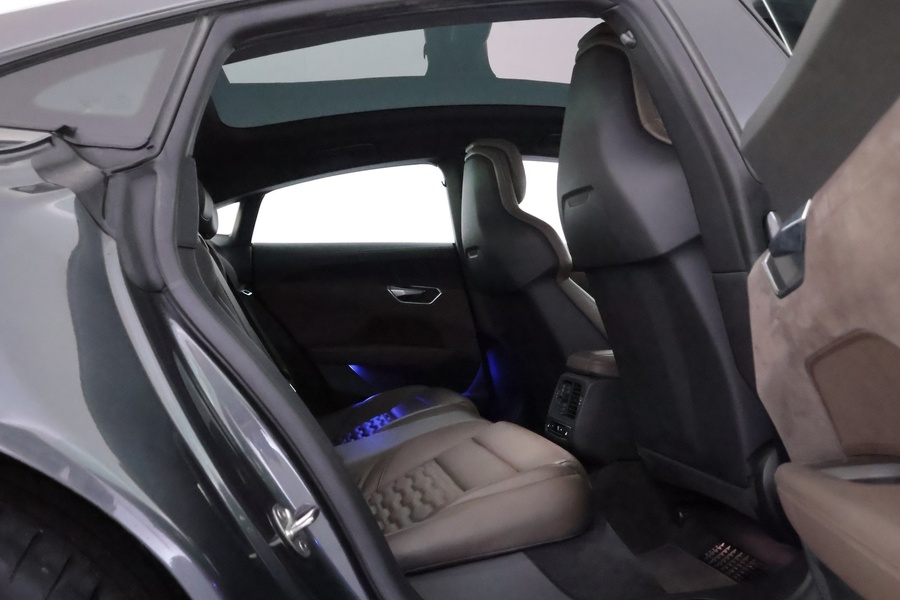 Audi e-tron GT vaihtoauto