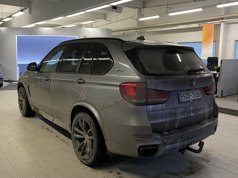 BMW X5 vaihtoauto