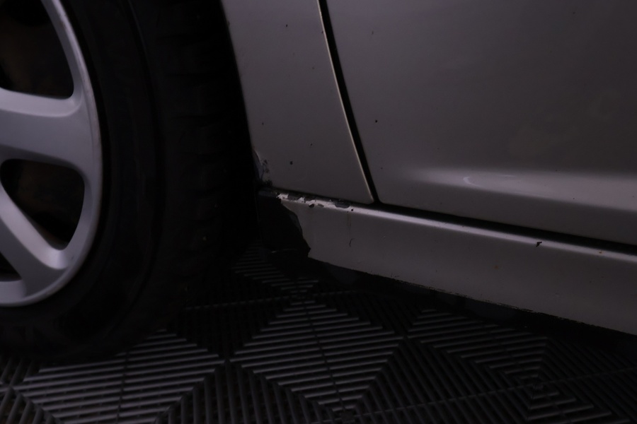 Peugeot 207 vaihtoauto