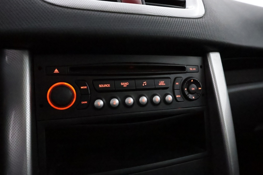 Peugeot 207 vaihtoauto