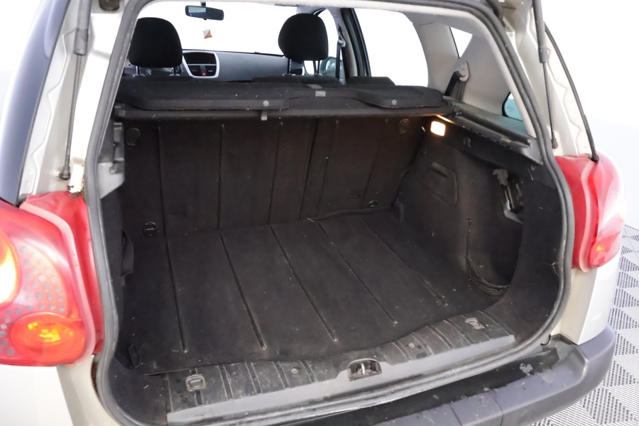 Peugeot 207 vaihtoauto