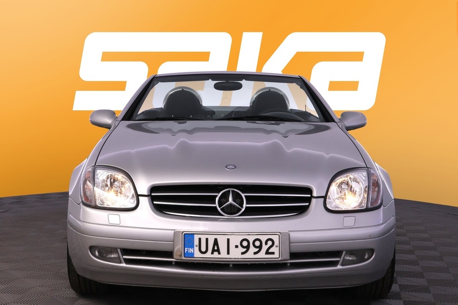Mercedes-Benz SLK vaihtoauto