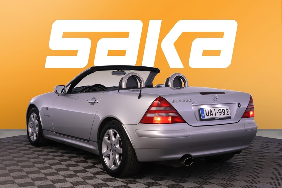 Mercedes-Benz SLK vaihtoauto