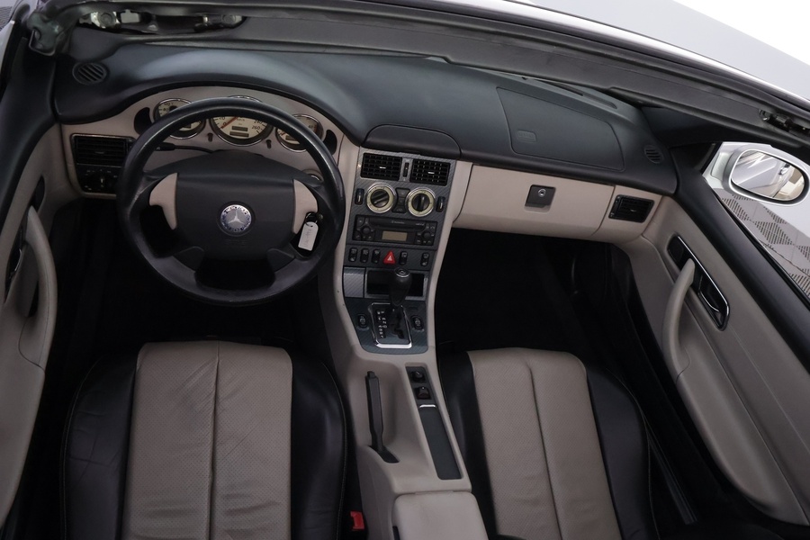 Mercedes-Benz SLK vaihtoauto