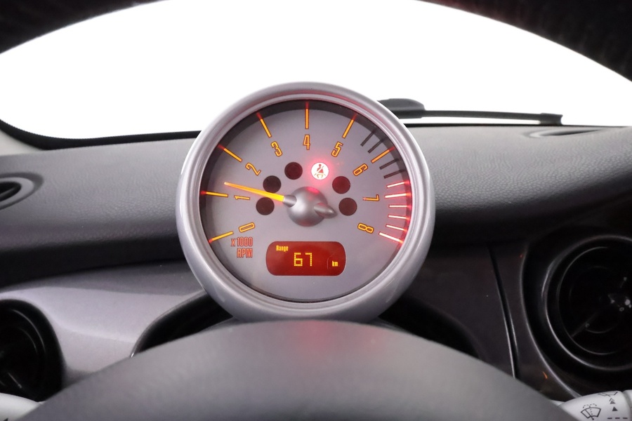 Mini Hatchback vaihtoauto