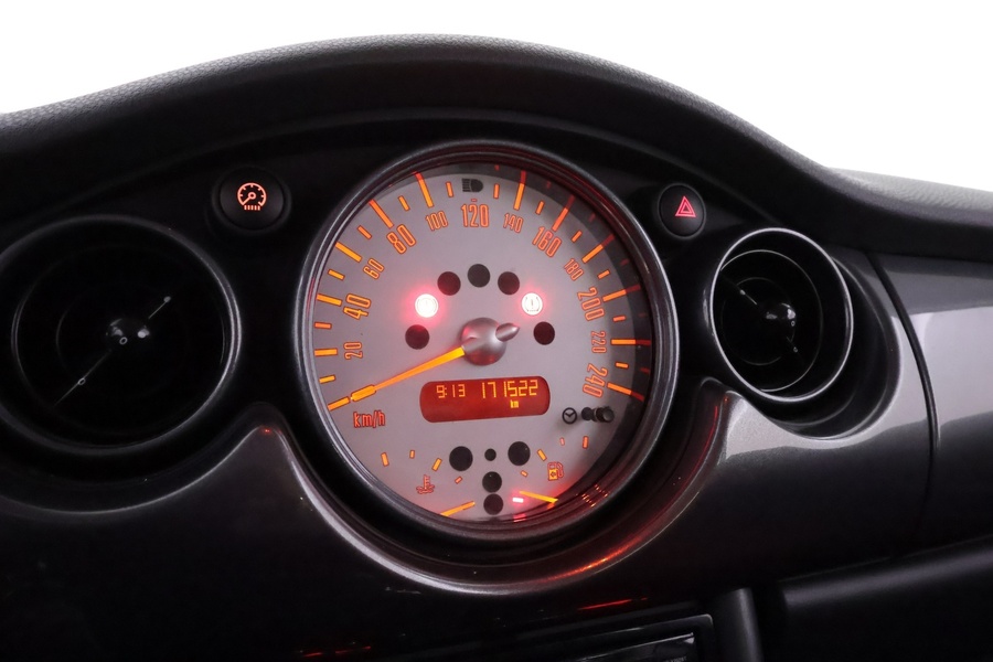 Mini Hatchback vaihtoauto