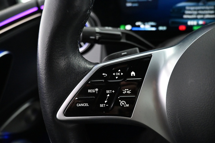 Mercedes-Benz EQE vaihtoauto