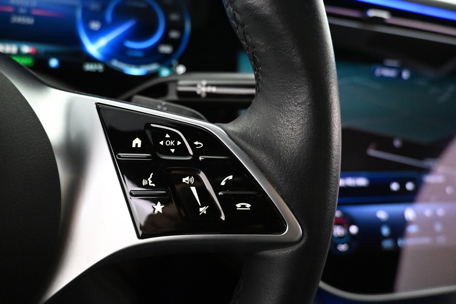 Mercedes-Benz EQE vaihtoauto