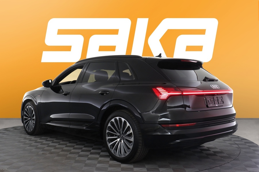 Audi e-tron vaihtoauto