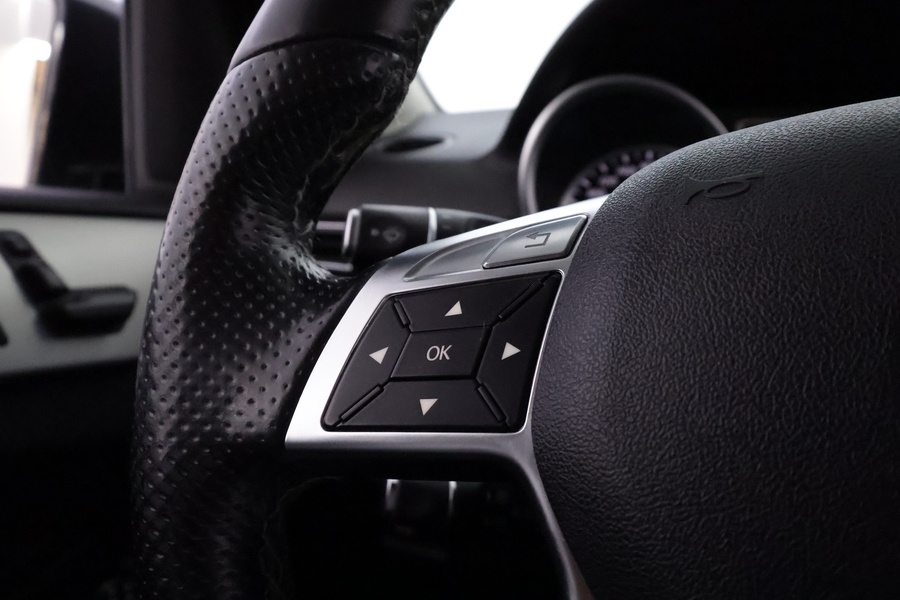 Mercedes-Benz ML vaihtoauto