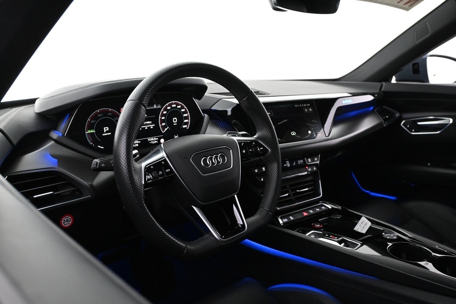 Audi e-tron GT vaihtoauto