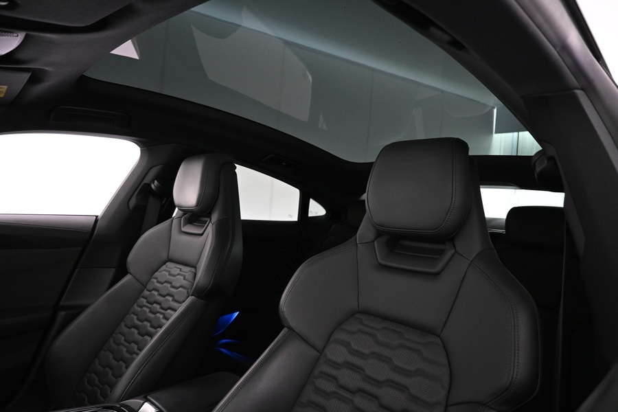 Audi e-tron GT vaihtoauto