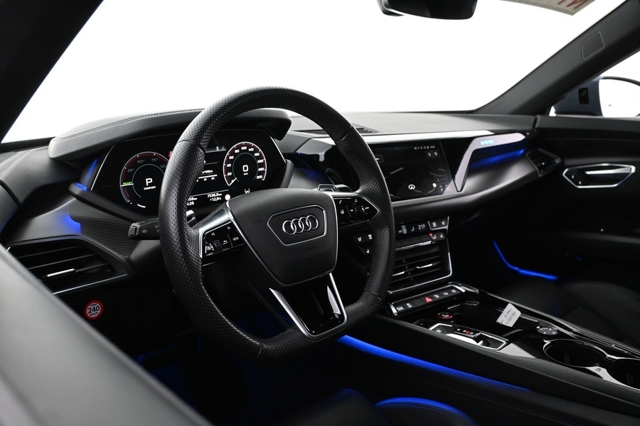 Audi e-tron GT vaihtoauto