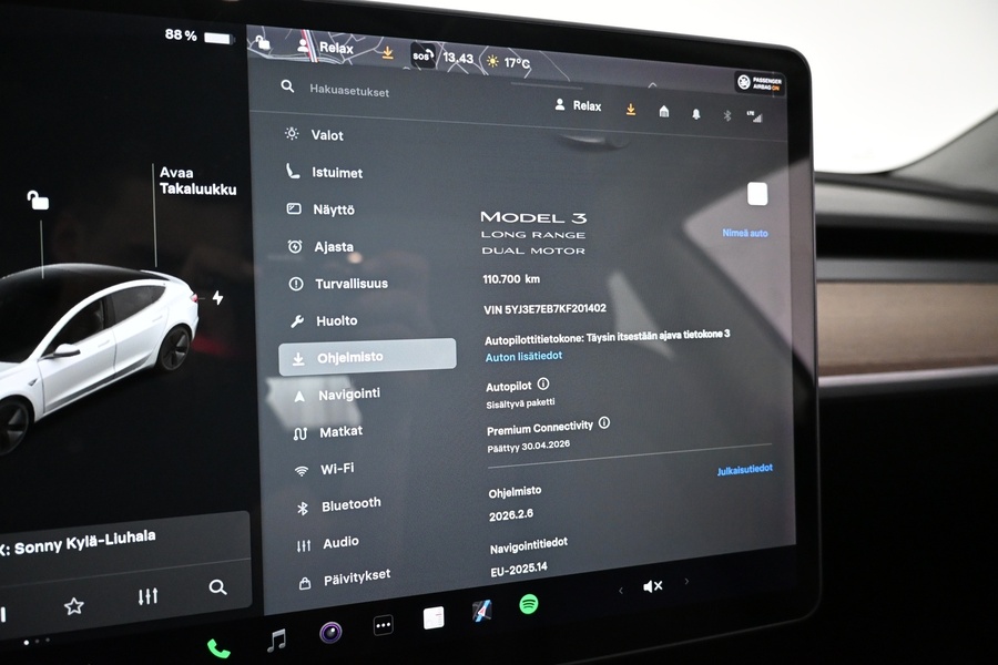 Tesla Model 3 vaihtoauto