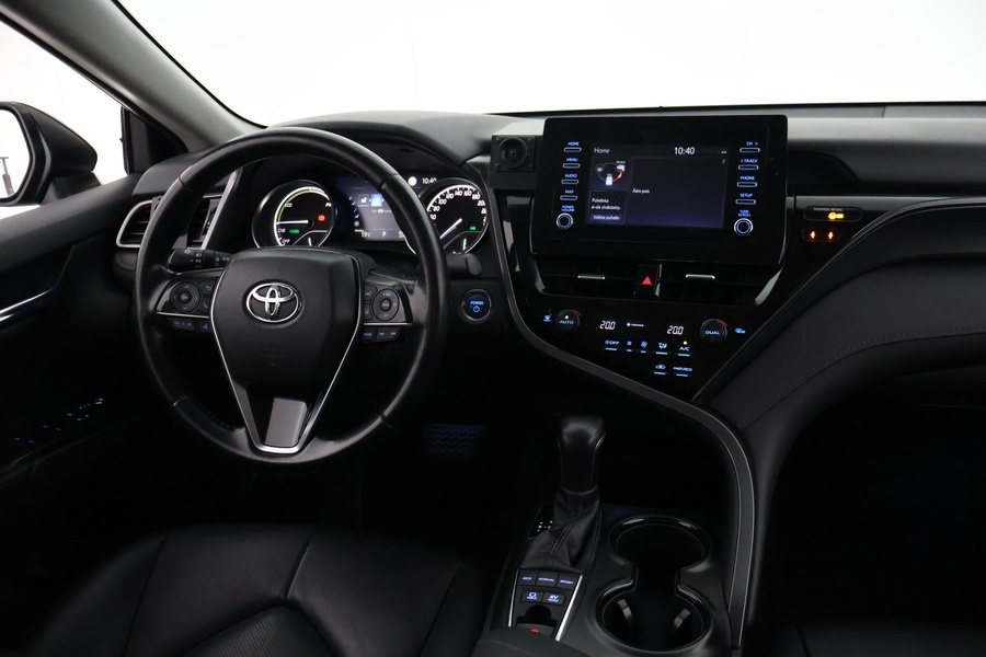 Toyota Camry vaihtoauto