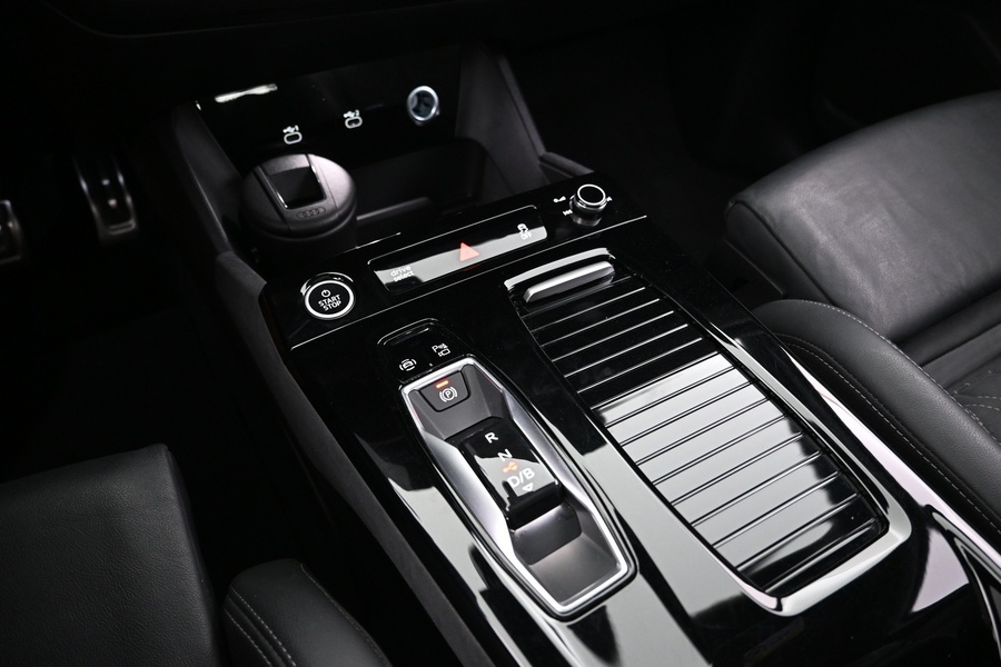 Audi Q6 e-tron vaihtoauto