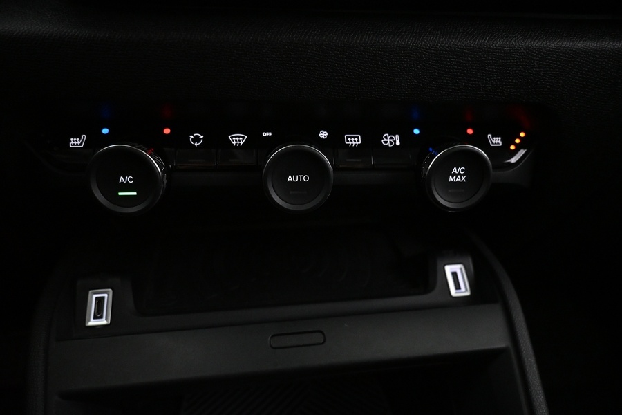 Citroën e-C4 X vaihtoauto