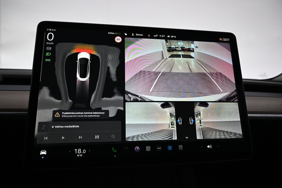 Tesla Model 3 vaihtoauto