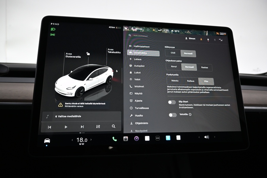 Tesla Model 3 vaihtoauto