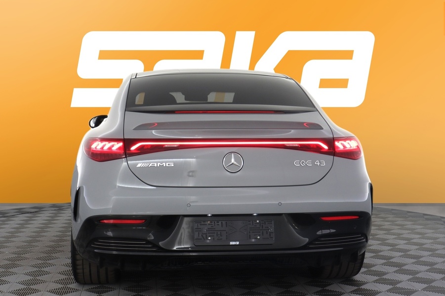 Mercedes-Benz EQE vaihtoauto