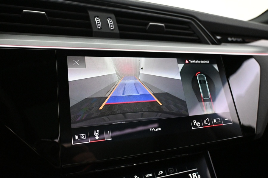 Audi Q8 e-tron vaihtoauto