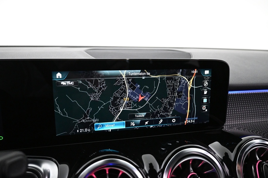 Mercedes-Benz EQB vaihtoauto