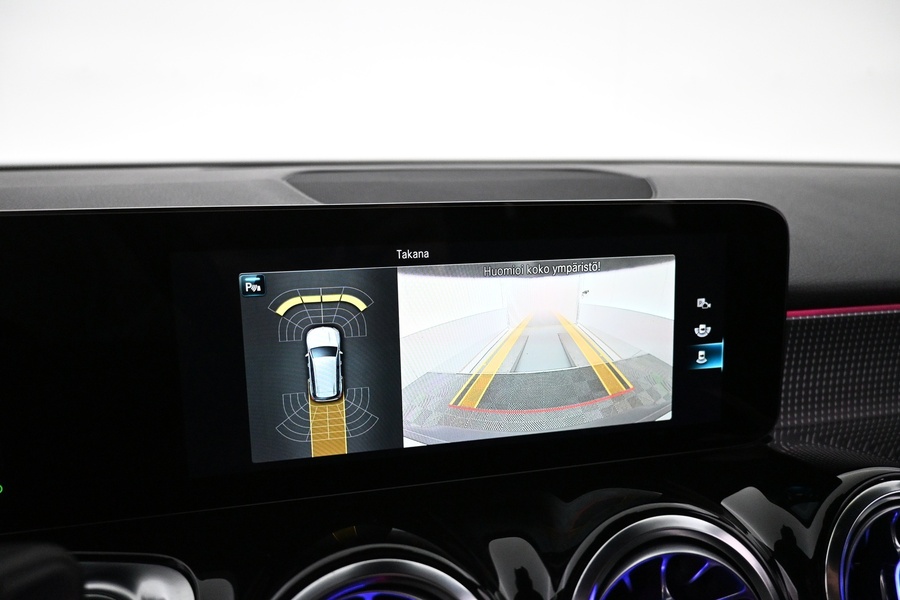 Mercedes-Benz EQB vaihtoauto