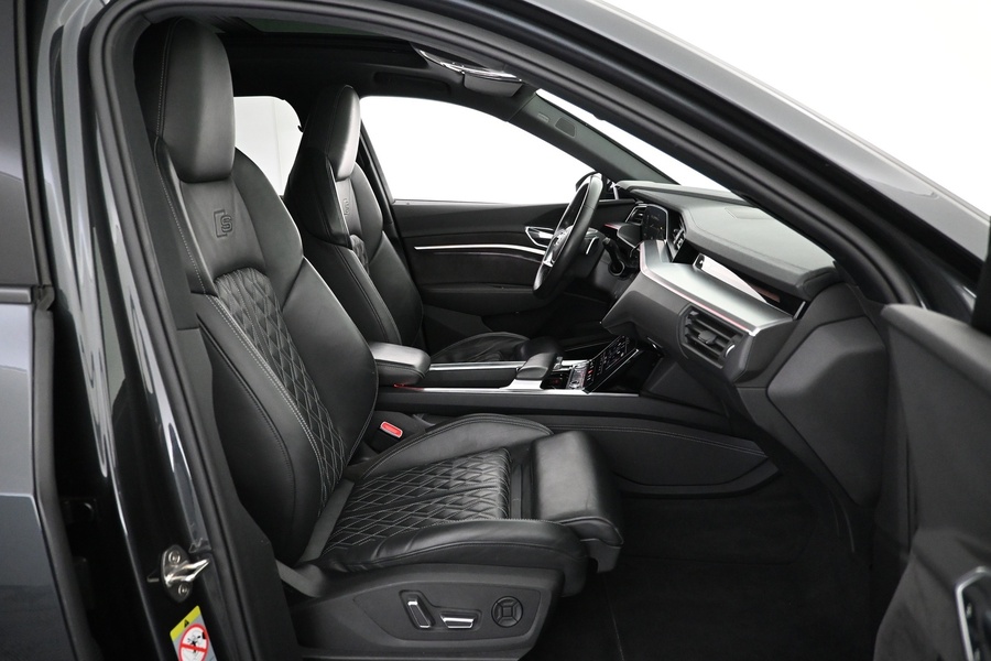 Audi e-tron vaihtoauto