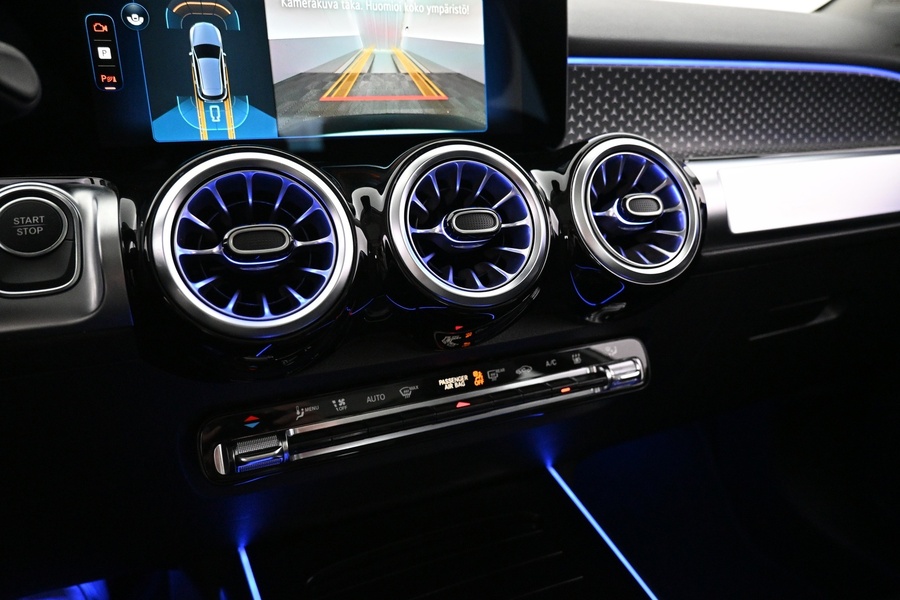 Mercedes-Benz EQB vaihtoauto