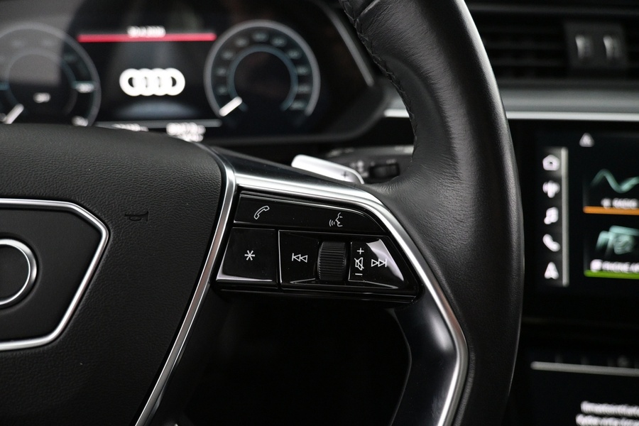 Audi e-tron vaihtoauto