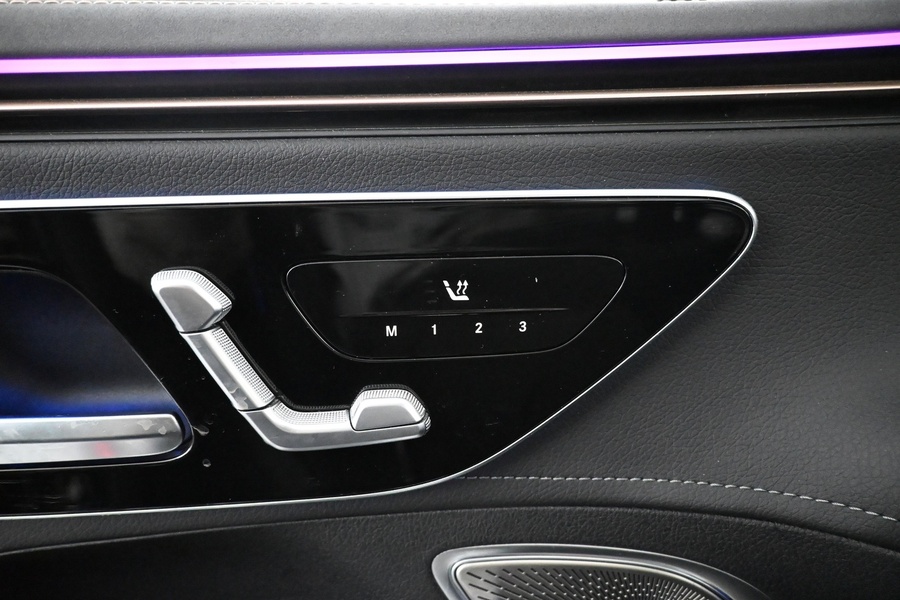 Mercedes-Benz EQE vaihtoauto