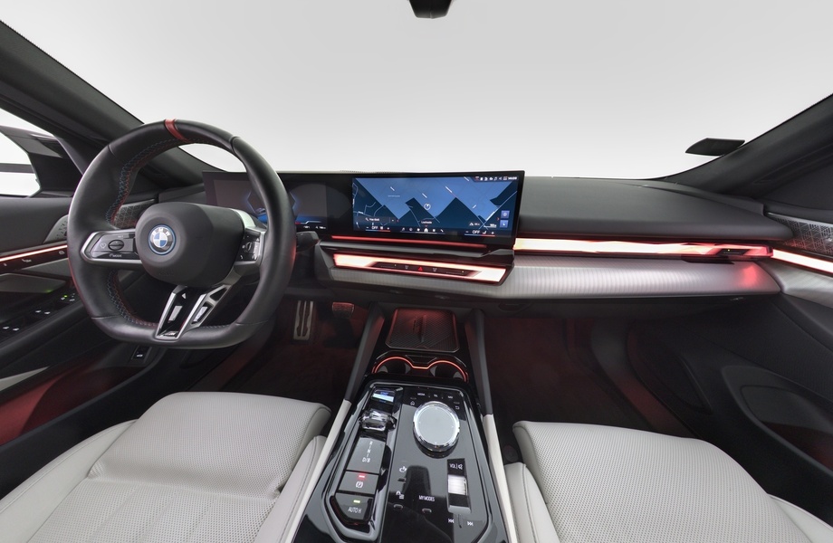 BMW i5 M60 vaihtoauto