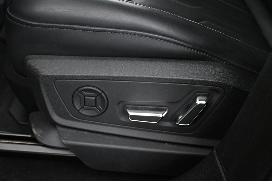 Audi Q8 e-tron vaihtoauto