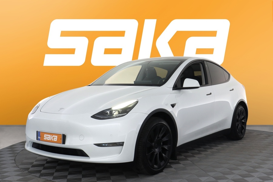 Tesla Model Y vaihtoauto