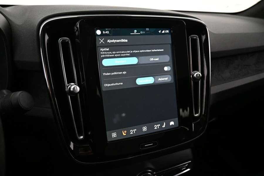 Volvo C40 vaihtoauto